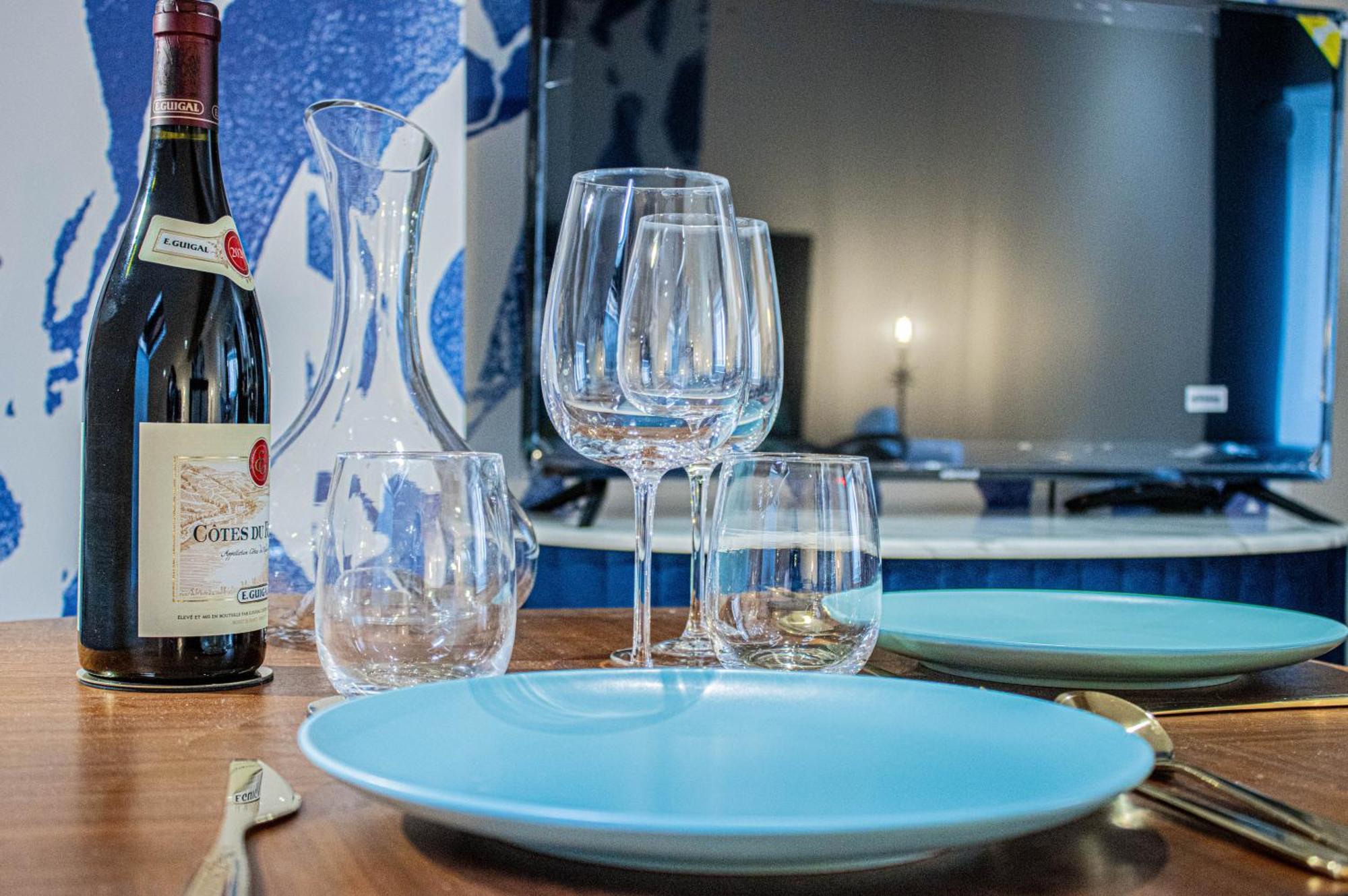 Saphir - Jacuzzi & Sauna Apartment Saint-Etienne (Loire)